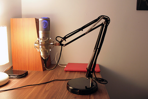 Articulate Rapid E-Learning Blog - make your own mic stand for audio narration